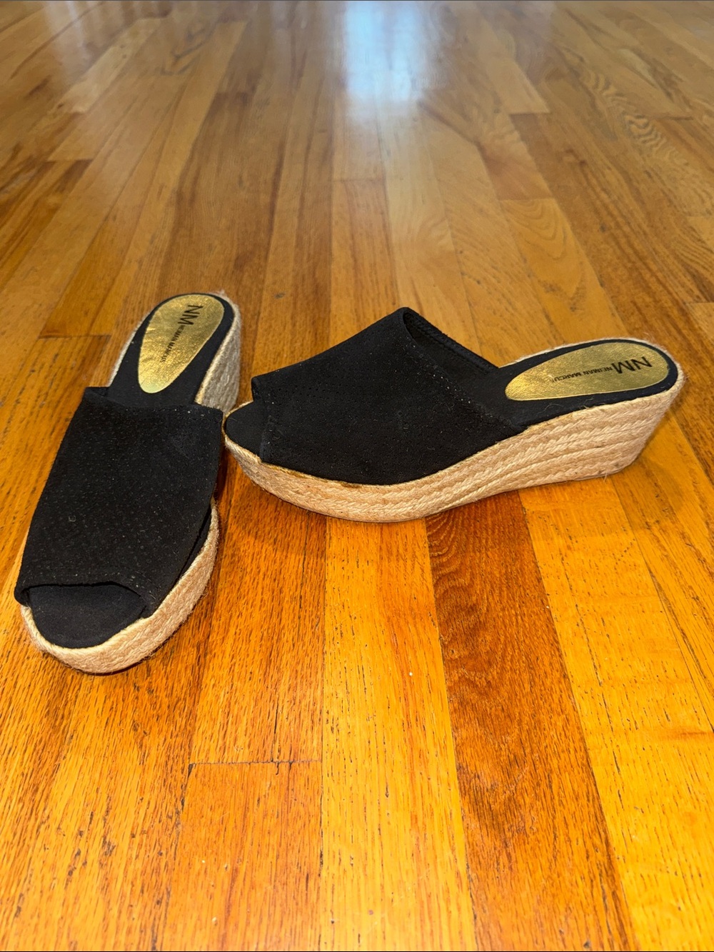 Neiman Marcus Canvas Black Espadrille Wedge Slide Sandals Women’s 8.5